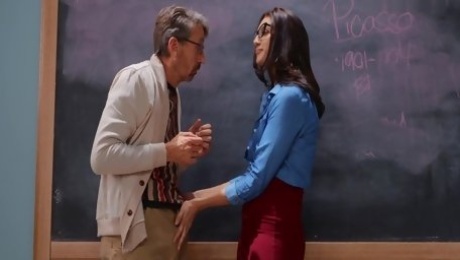 Sexy Teacher Bella Rolland Keeps Steve Holmes Behind After Class F