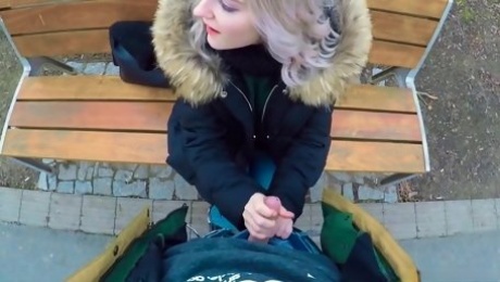 Picked up outdoors chick Eva Elfie gives a stranger a good blowjob