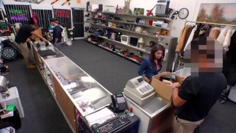 Congo Hoe Kitty Catherine in the Muthafucking Pawn Shop (xp15449)