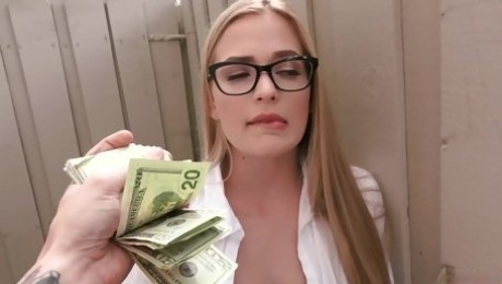 Gorgeous coed in specs gets fucked for cash by a stranger. Pt.1